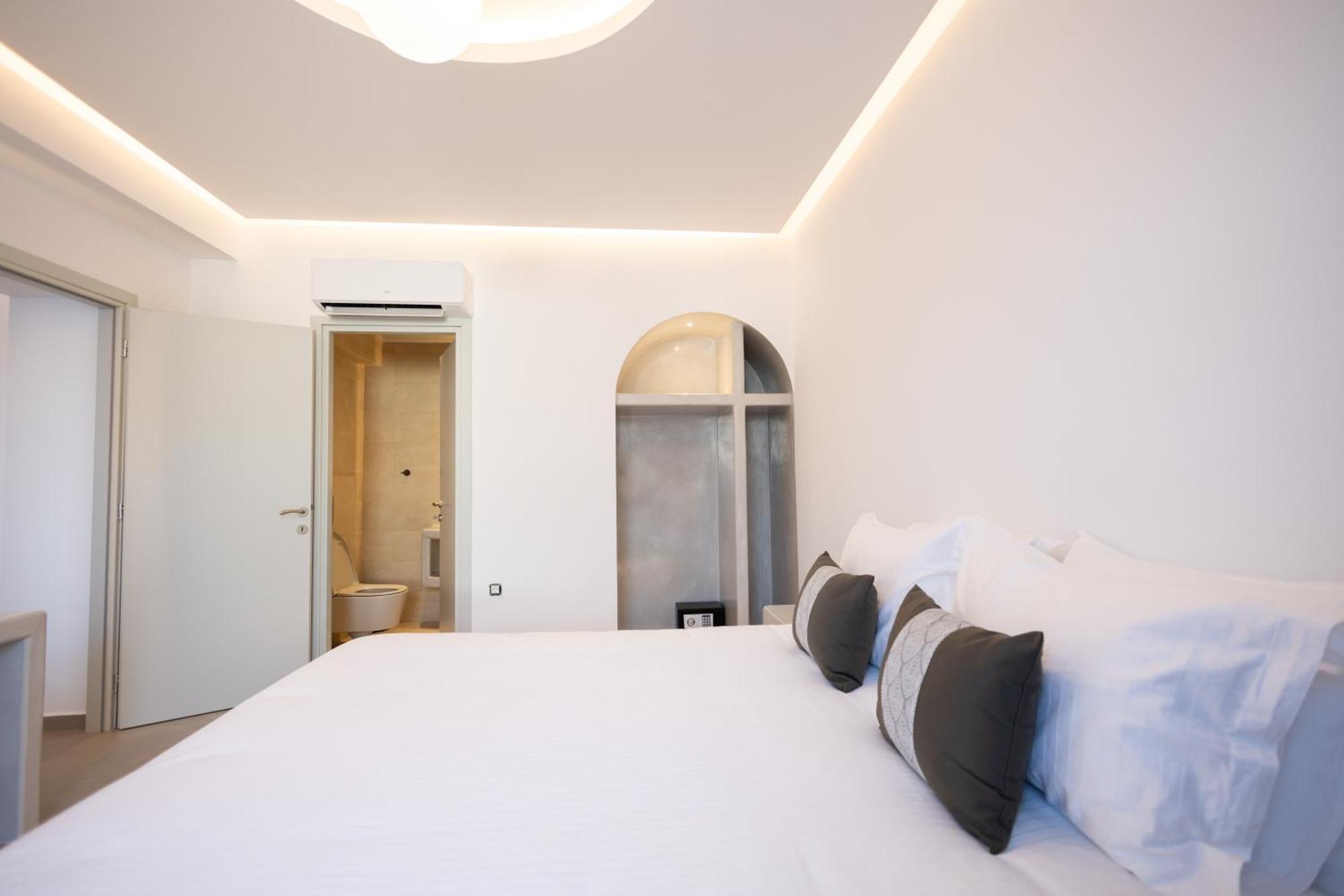 Soil Of Sun Luxury Villas Megalokori Exterior foto